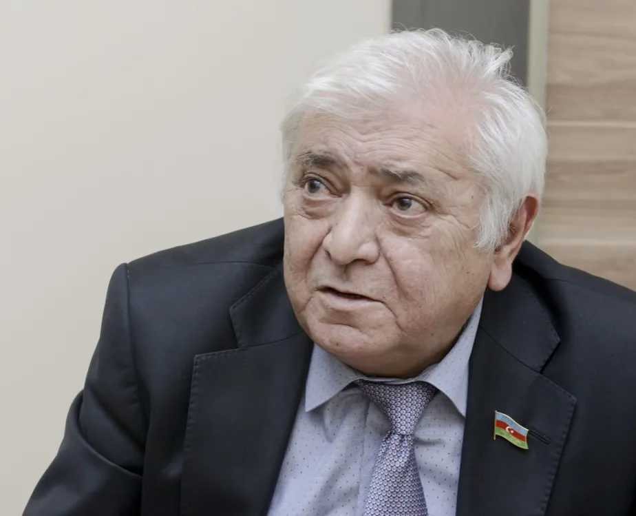 Agil Abbas: "I’d kiss Nariman, but I wouldn