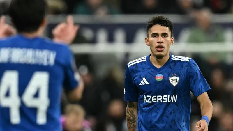 Duran became the first Colombian to achieve this after Falcao