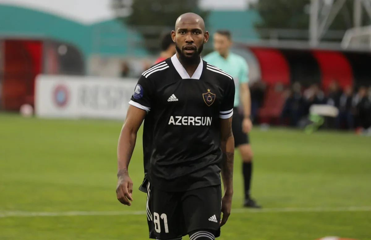 Official: Qarabag Part Ways with Colombian Defender Kevin Medina