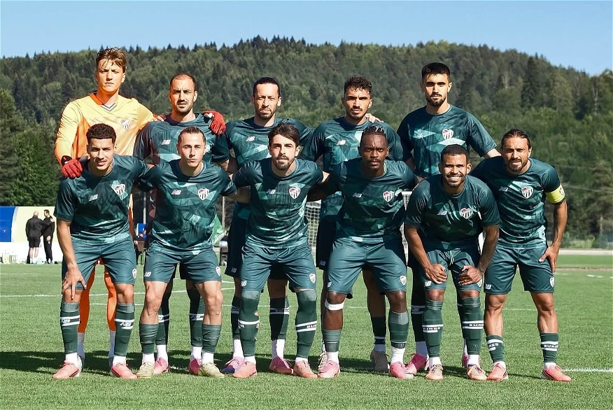 Toral Makes Debut for Bursaspor