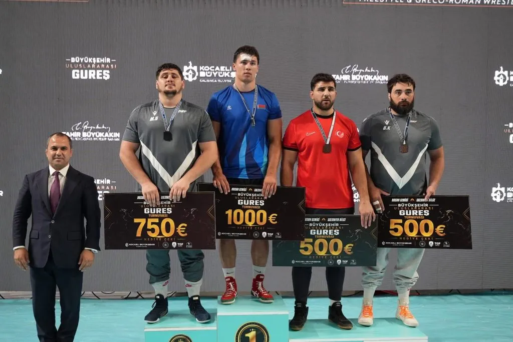 Four Medals at Turkish Tournament: Successful Start for Our Wrestlers