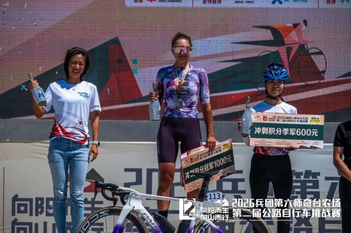 Azerbaijani cyclist Viktoriya Sidorenko triumphs in China