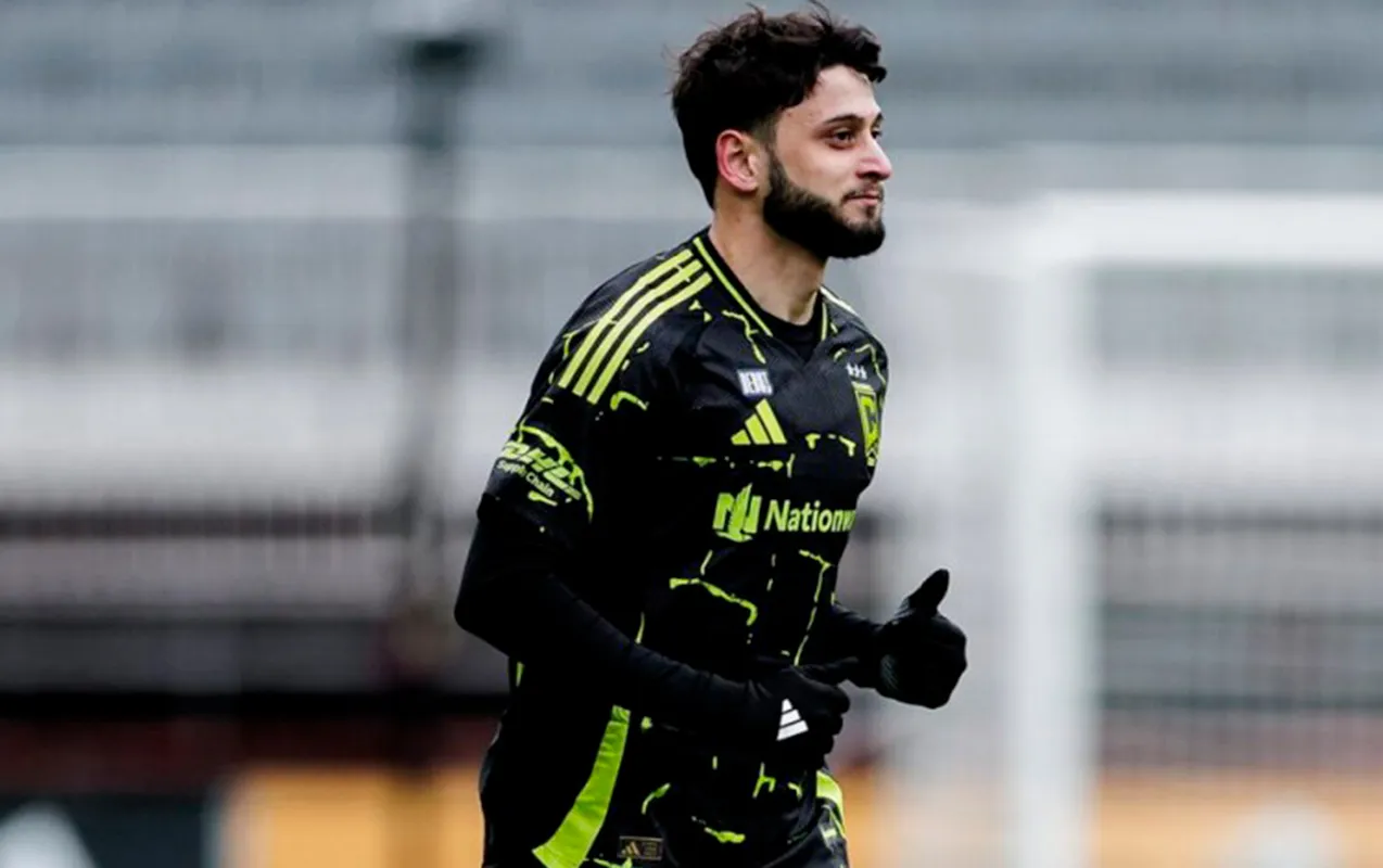 Nariman Faces Challenge of Becoming a First-Team Player