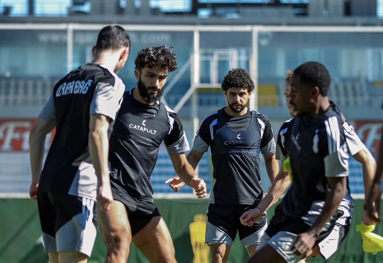 Title Race Duel: Zira Hosts Qarabag