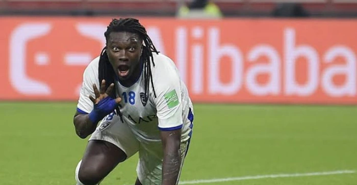 bafetimbi gomis galatasaray a mi donuyor h24824 dc339