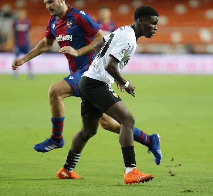 Yunus Musah Valencia CF 2