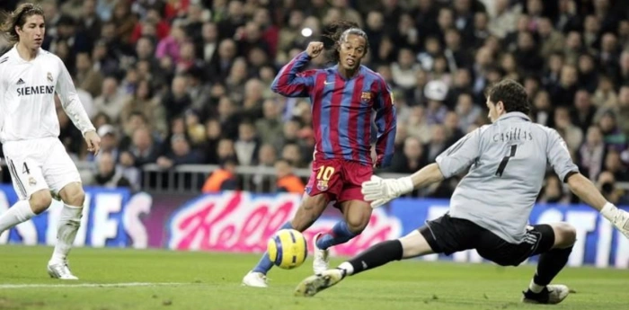 Ronaldinhos masterclass at the Bernabeu 2005