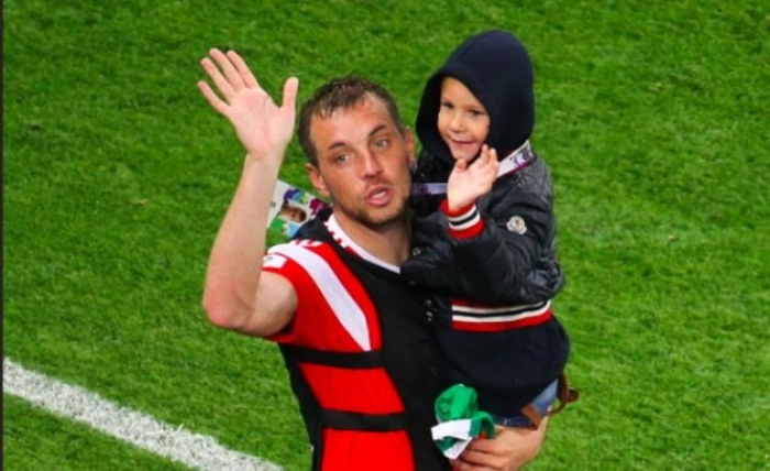 Artem Dzyuba son Nikita