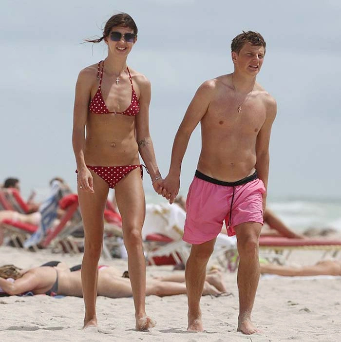 Alisa Kazmina Andrey Arshavin 04
