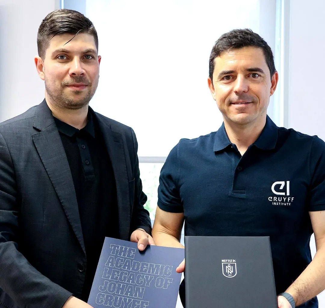 Neftçi Yohan Kroyff İnstitutu ilə əməkdaşlığa başladı
