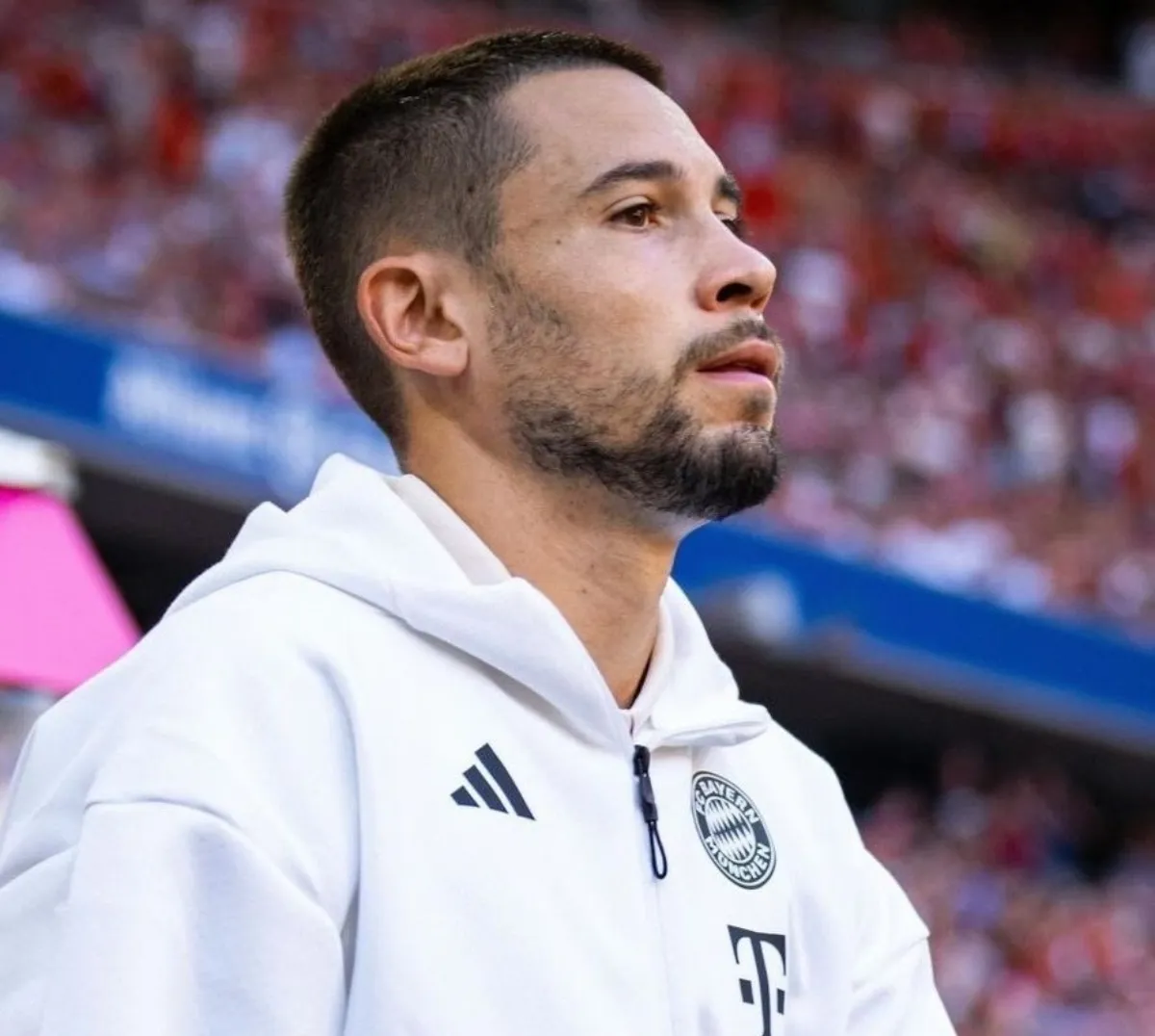 Bavariyada Gerreyro erası bitir İyunda azad agent olur