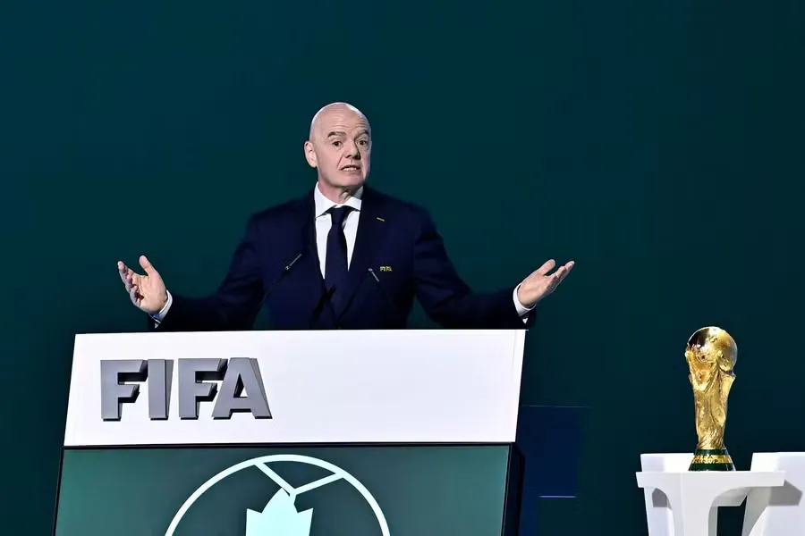FİFA prezidenti bilet qiymətlərini müdafiə etdi