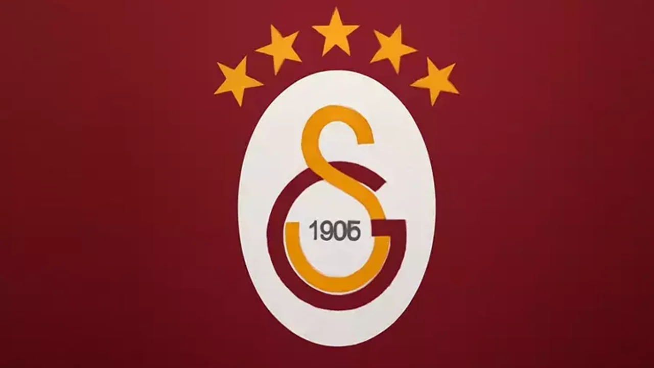 Qalatasarayın ulduz futbolçu üçün ilk təklifi rədd edildi