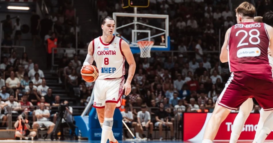 Hezonya və Şröder komandalarını qələbəyə daşıyıb