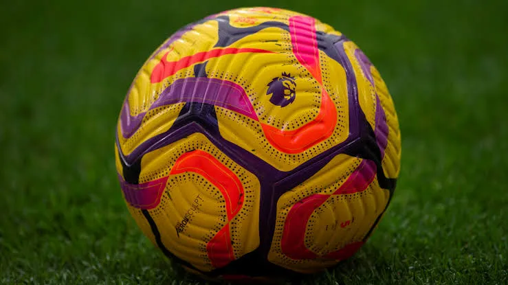 İngiltərə futbolunda klubların ümumi borcu  milyard avroya çatır