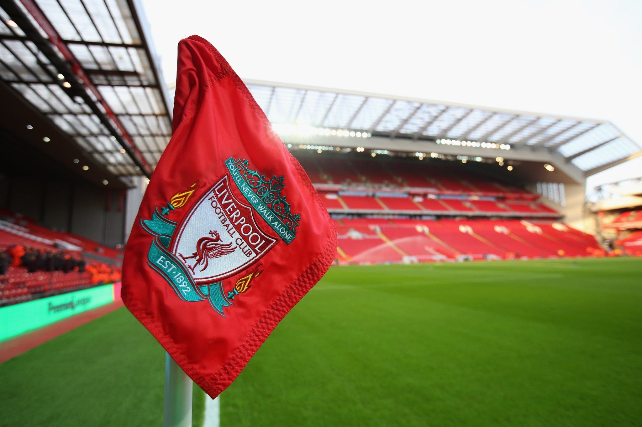 Liverpulun sabiq futbolçusu koronavirusa yoluxdu  SON DƏQİQƏ